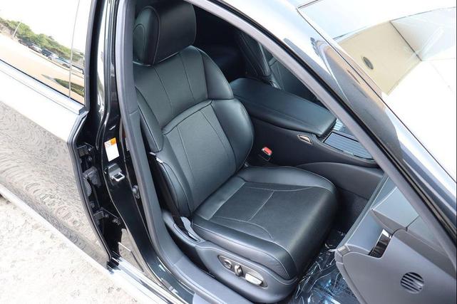 Photo of 2020 Obsidian Lexus LS 500