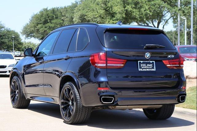 Photo of 2018 Carbon Black Metallic BMW X5
