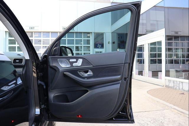 Photo of 2020 Black Mercedes-Benz GLS 450