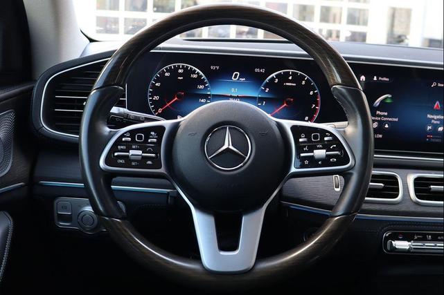 Photo of 2020 Black Mercedes-Benz GLS 450