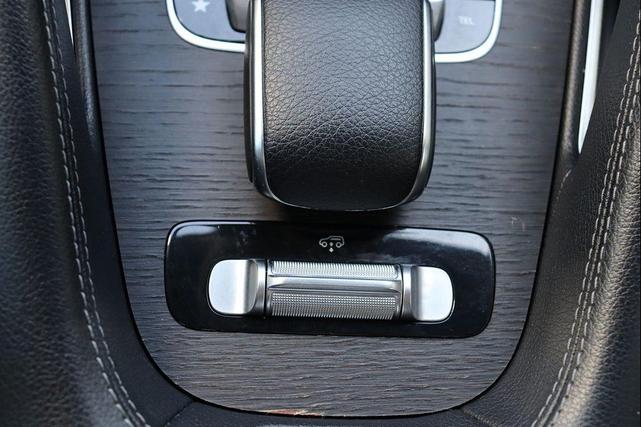 Photo of 2020 Black Mercedes-Benz GLS 450
