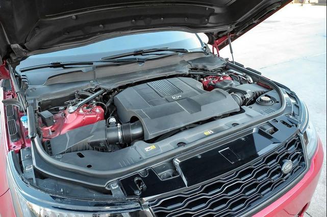 Photo of 2019 Firenze Red Metallic Land Rover Range Rover Sport