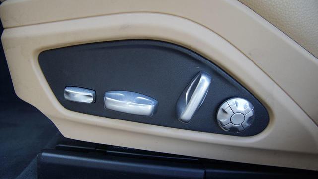 Photo of 2018 White Porsche Panamera