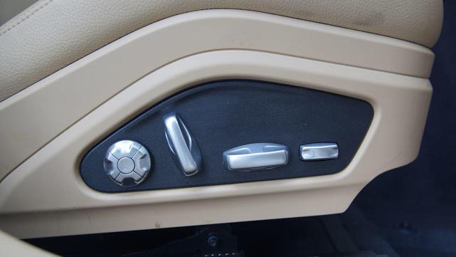 Photo of 2018 White Porsche Panamera