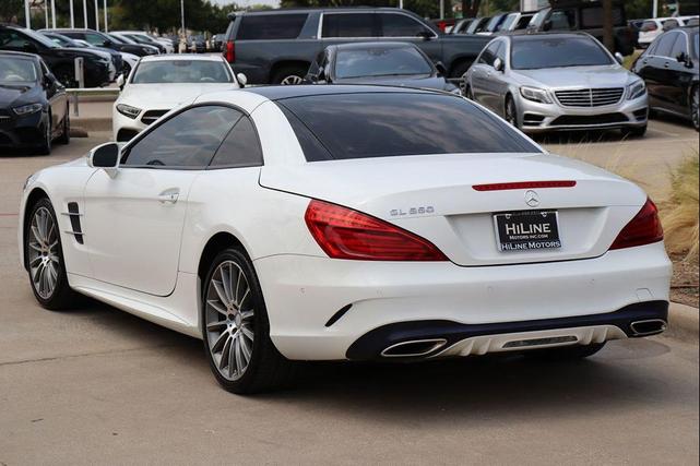 Photo of 2017 Polar White Mercedes-Benz SL 550