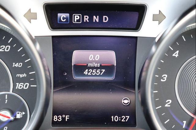 Photo of 2017 Polar White Mercedes-Benz SL 550