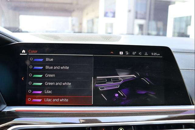 Photo of 2021 Flamenco Red Metallic BMW X6