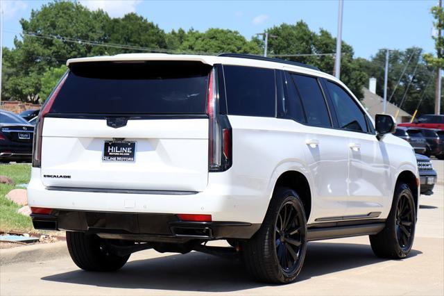 Photo of 2021 Crystal White Tricoat Cadillac Escalade