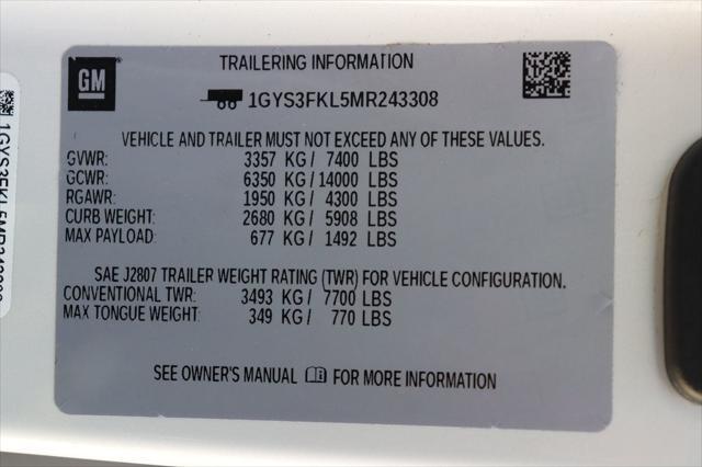 Photo of 2021 Crystal White Tricoat Cadillac Escalade