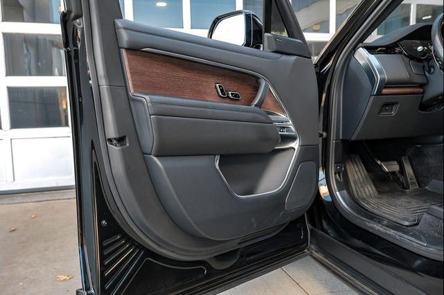 Photo of 2023 Santorini Black Metallic Land Rover Range Rover