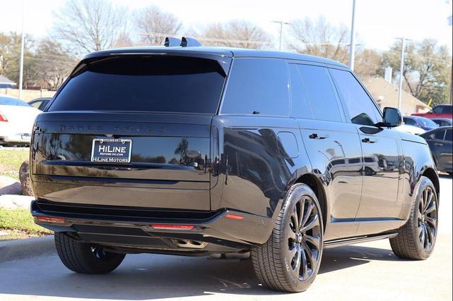 Photo of 2023 Santorini Black Metallic Land Rover Range Rover