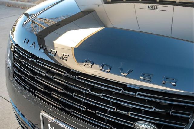 Photo of 2023 Santorini Black Metallic Land Rover Range Rover