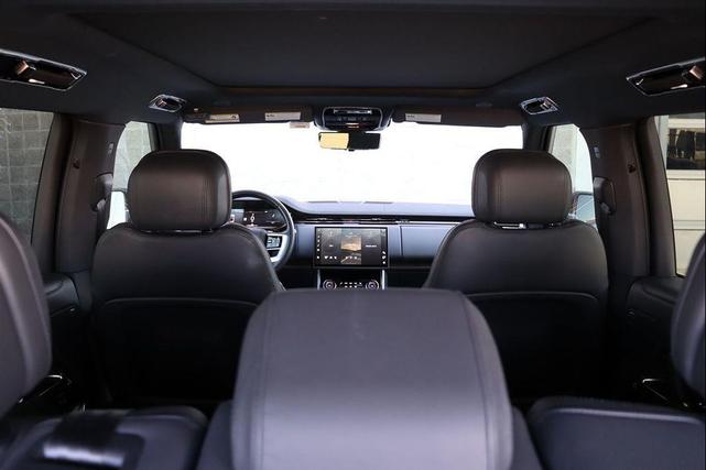 Photo of 2023 Santorini Black Metallic Land Rover Range Rover
