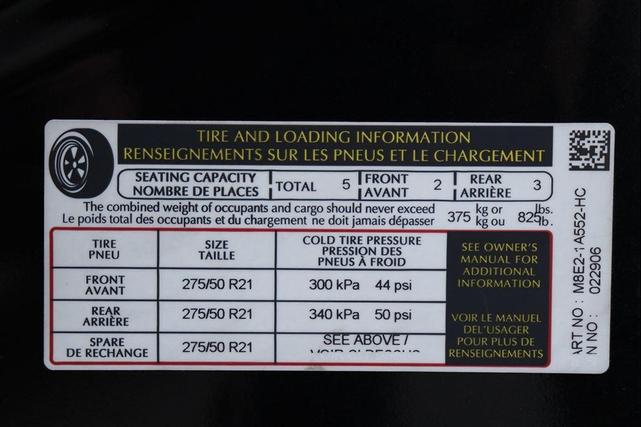 Photo of 2023 Santorini Black Metallic Land Rover Range Rover