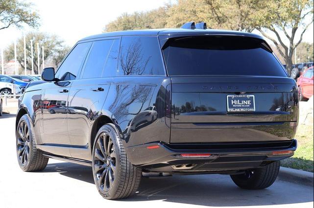 Photo of 2023 Santorini Black Metallic Land Rover Range Rover