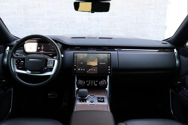 Photo of 2023 Santorini Black Metallic Land Rover Range Rover