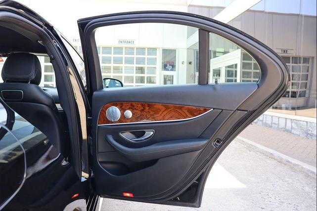Photo of 2018 Black Mercedes-Benz E-Class