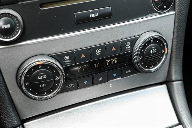 Photo of 2007 Black Mercedes-Benz CLK-Class