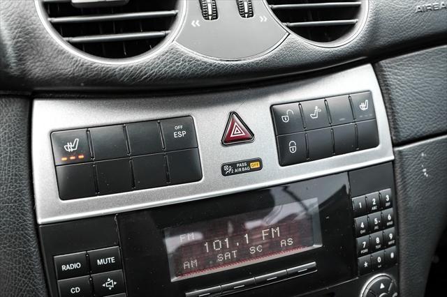 Photo of 2007 Black Mercedes-Benz CLK-Class