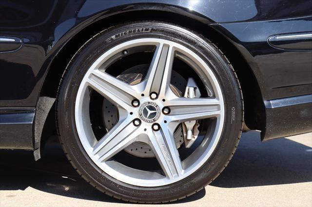 Photo of 2007 Black Mercedes-Benz CLK-Class