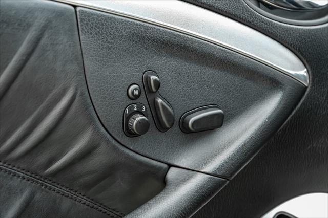 Photo of 2007 Black Mercedes-Benz CLK-Class