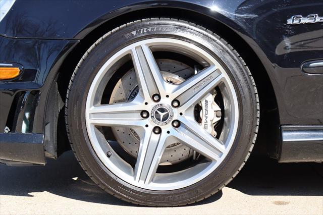 Photo of 2007 Black Mercedes-Benz CLK-Class