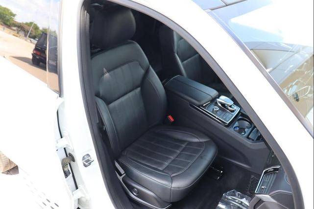 Photo of 2019 Polar White Mercedes-Benz GLS 450