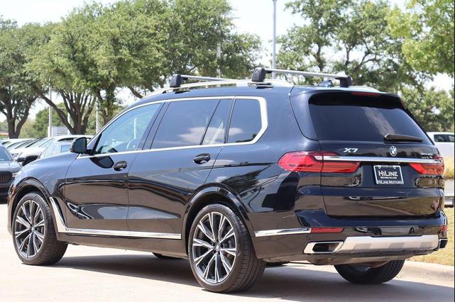 Photo of 2020 Jet Black BMW X7