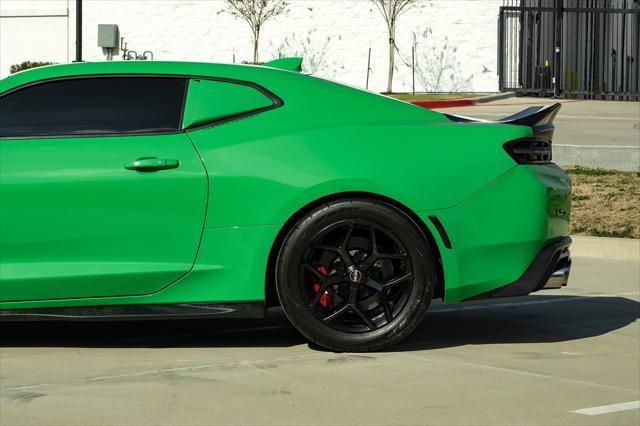 Photo of 2017 Krypton Green Chevrolet Camaro