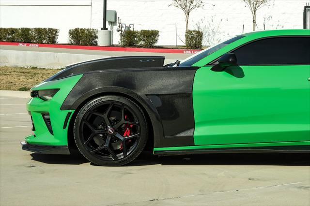 Photo of 2017 Krypton Green Chevrolet Camaro