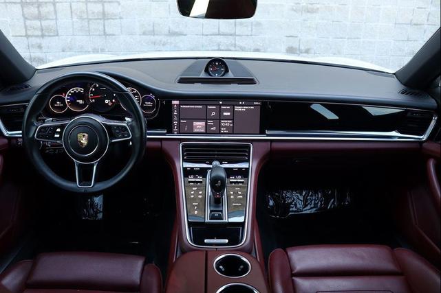 Photo of 2018 White Porsche Panamera