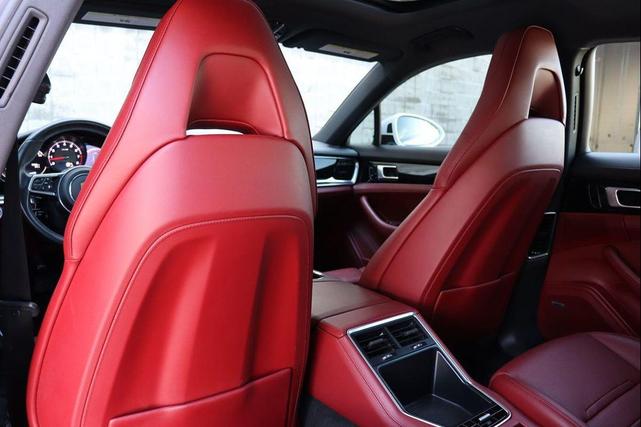 Photo of 2018 White Porsche Panamera