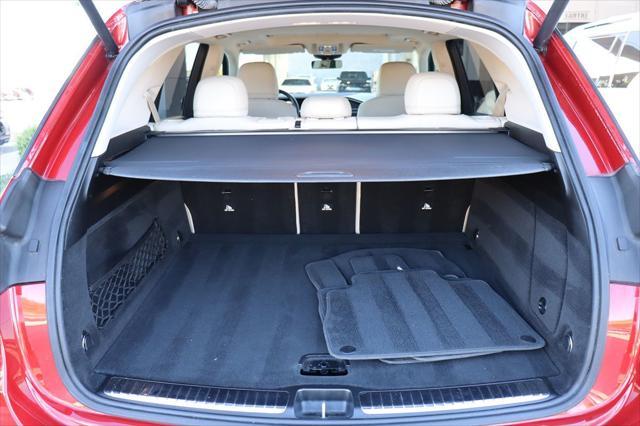 Photo of 2021 designo Cardinal Red Metallic Mercedes-Benz GLE 350