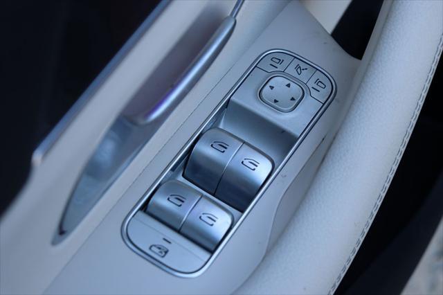 Photo of 2021 designo Cardinal Red Metallic Mercedes-Benz GLE 350