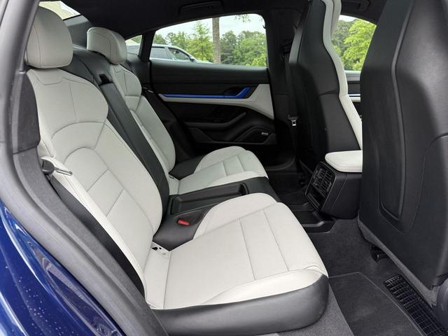 Photo of 2022 Bluel Porsche Taycan
