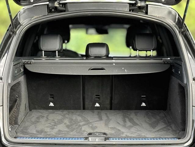 Photo of 2019 Black Mercedes-Benz GLC 300