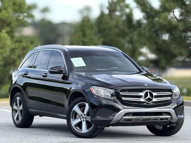 Photo of 2019 Black Mercedes-Benz GLC 300