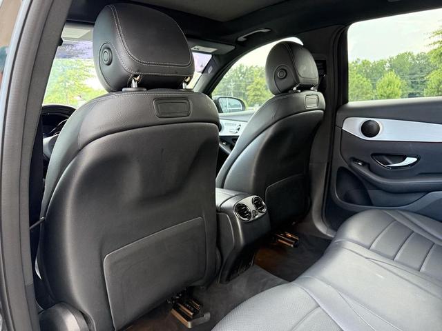 Photo of 2019 Black Mercedes-Benz GLC 300