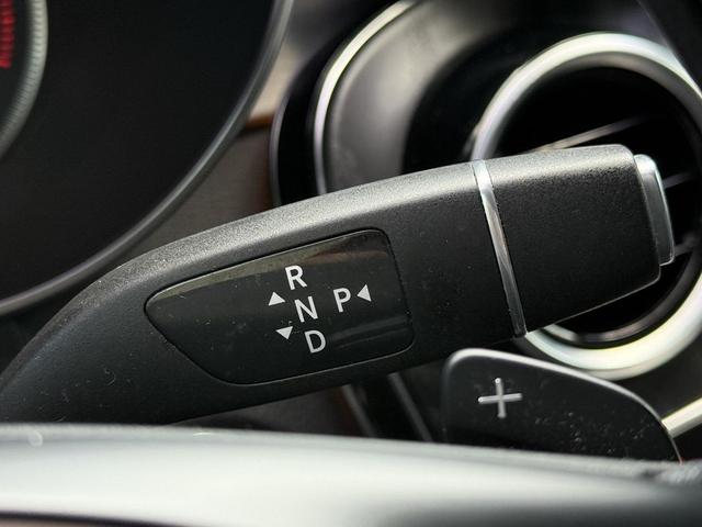 Photo of 2019 Black Mercedes-Benz GLC 300