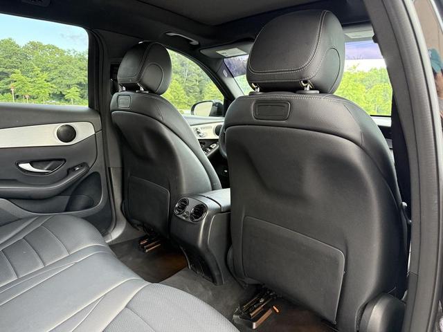 Photo of 2019 Black Mercedes-Benz GLC 300