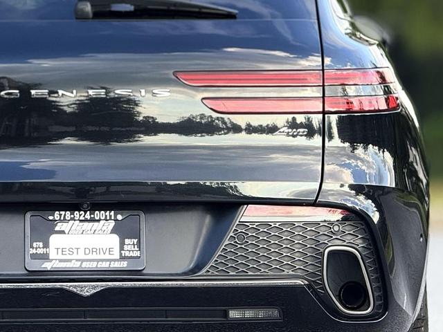 Photo of 2022 Vik Black Genesis GV70