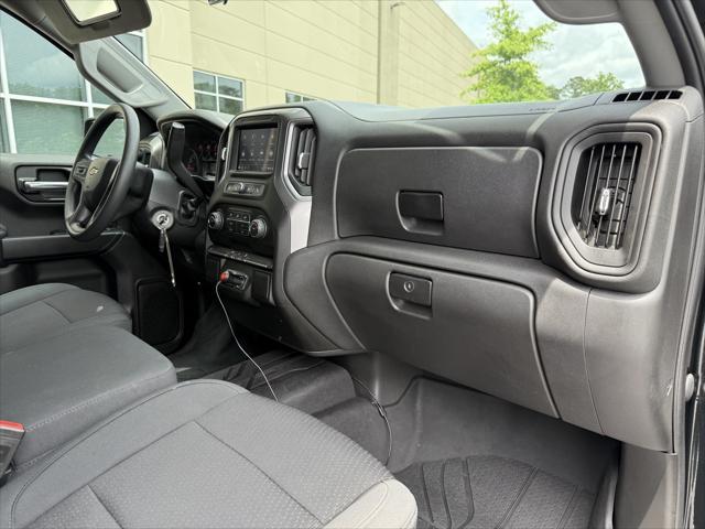 Photo of 2020 Black Chevrolet Silverado 1500