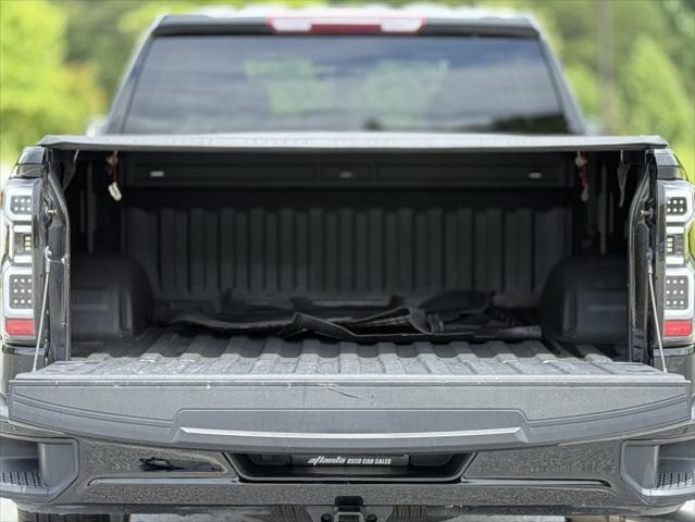 Photo of 2020 Black Chevrolet Silverado 1500
