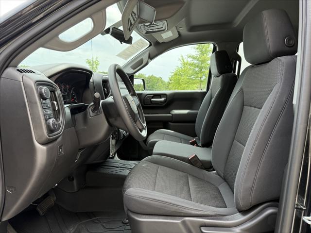 Photo of 2020 Black Chevrolet Silverado 1500