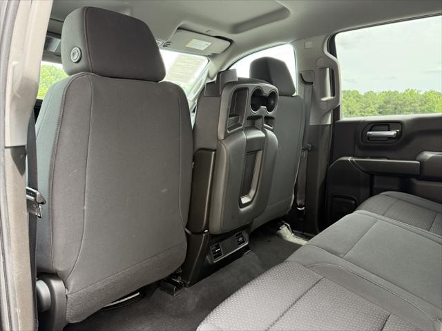 Photo of 2020 Black Chevrolet Silverado 1500