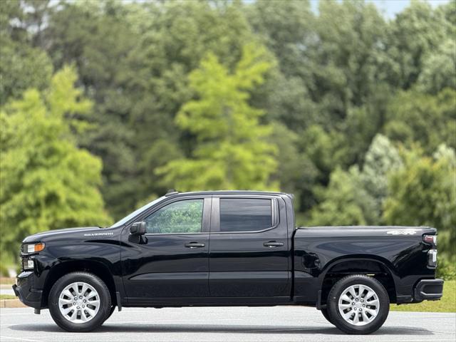 Photo of 2020 Black Chevrolet Silverado 1500