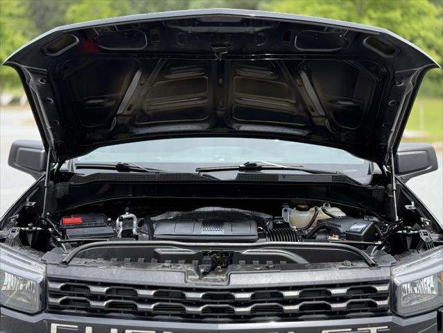 Photo of 2020 Black Chevrolet Silverado 1500