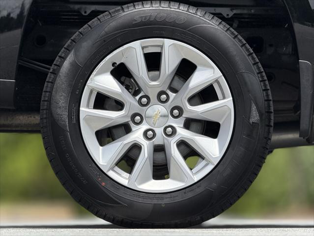 Photo of 2020 Black Chevrolet Silverado 1500