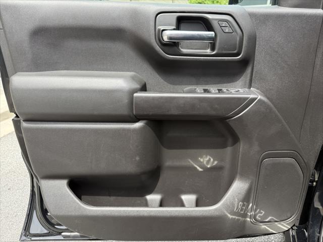 Photo of 2020 Black Chevrolet Silverado 1500