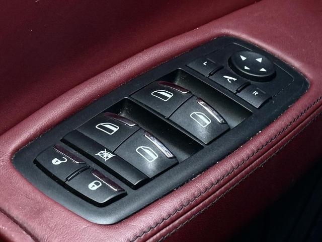 Photo of 2018 Bianco Maserati Quattroporte